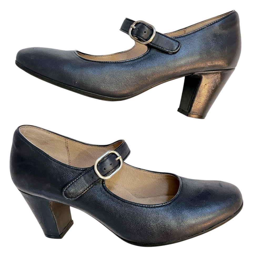 Sofft Leslie Navy Blue Leather Mary Jane 2 3/4” Heel Comfort Insole Size 9